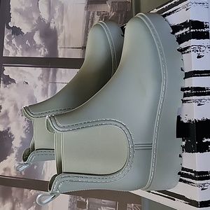 Dolce Vita dv Women Raind Boot, Green, Size 9